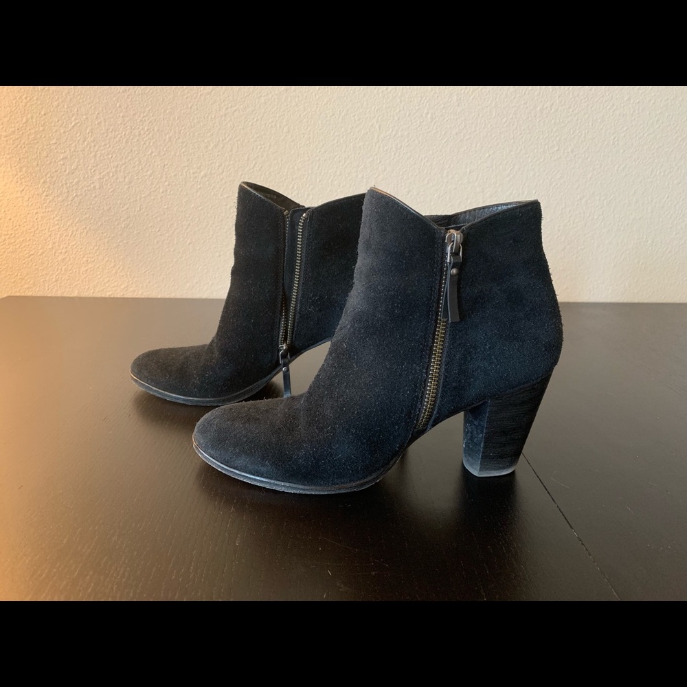 Cole Haan All Black leather Grand OS booties
